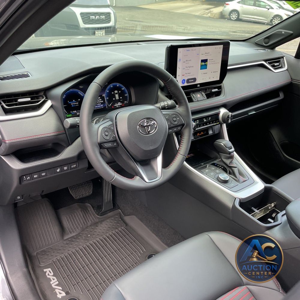 2025 Toyota RAV4 Plug-in Hybrid XSE