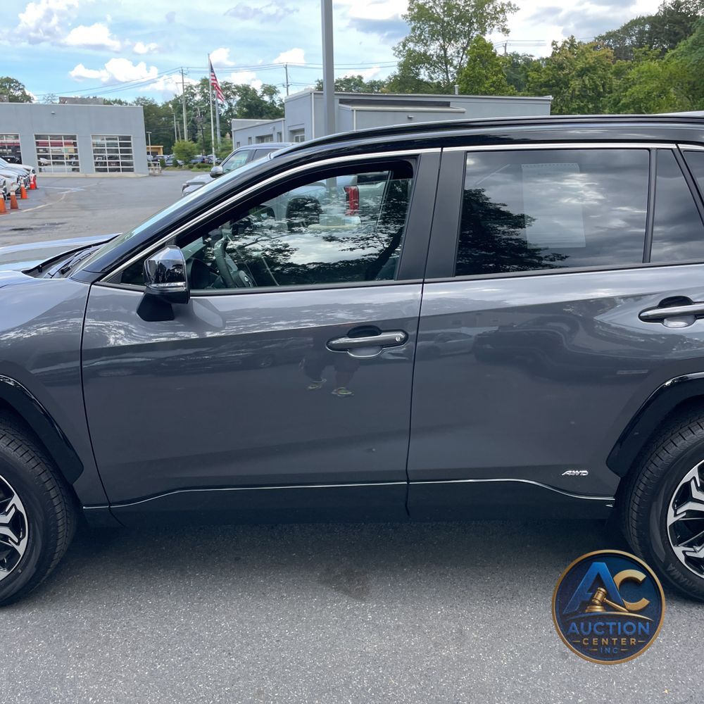 2025 Toyota RAV4 Plug-in Hybrid XSE