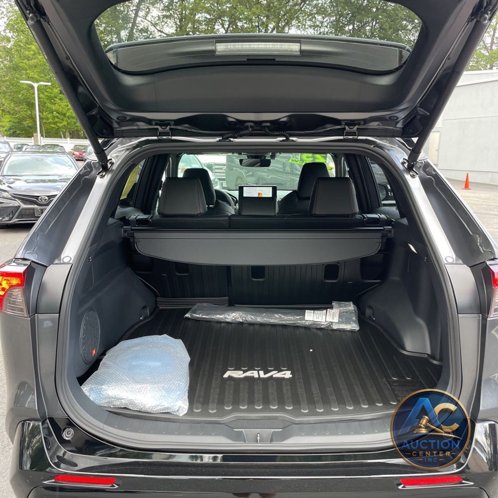 2025 Toyota RAV4 Plug-in Hybrid XSE