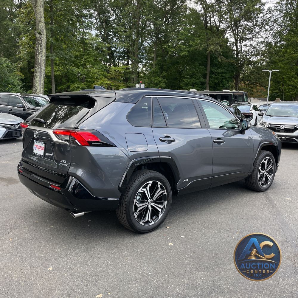 2025 Toyota RAV4 Plug-in Hybrid XSE