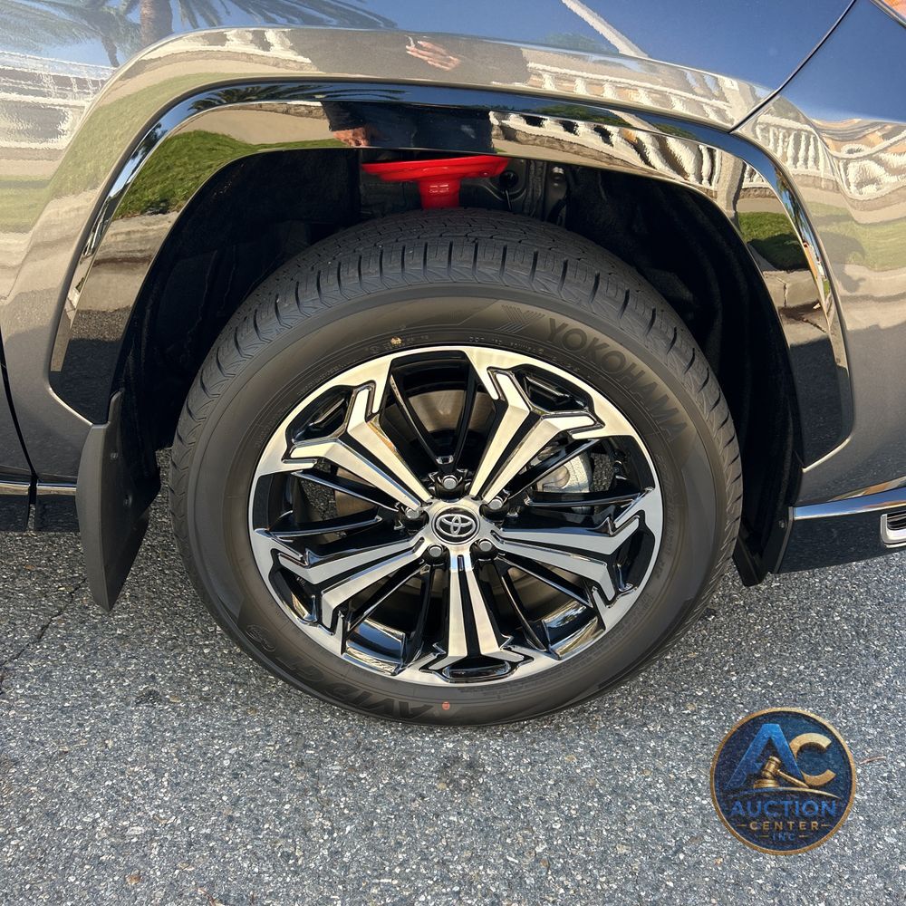 2025 Toyota RAV4 Plug-in Hybrid XSE