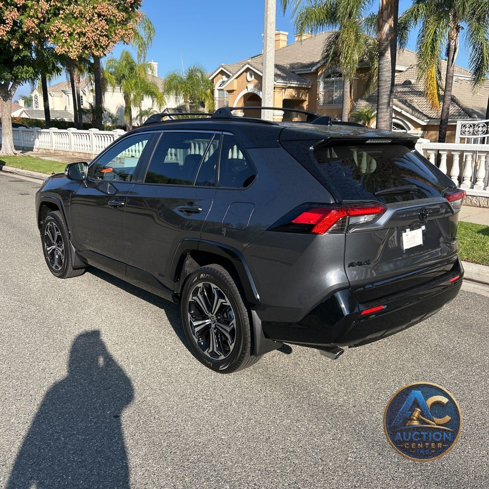 2025 Toyota RAV4 Plug-in Hybrid XSE