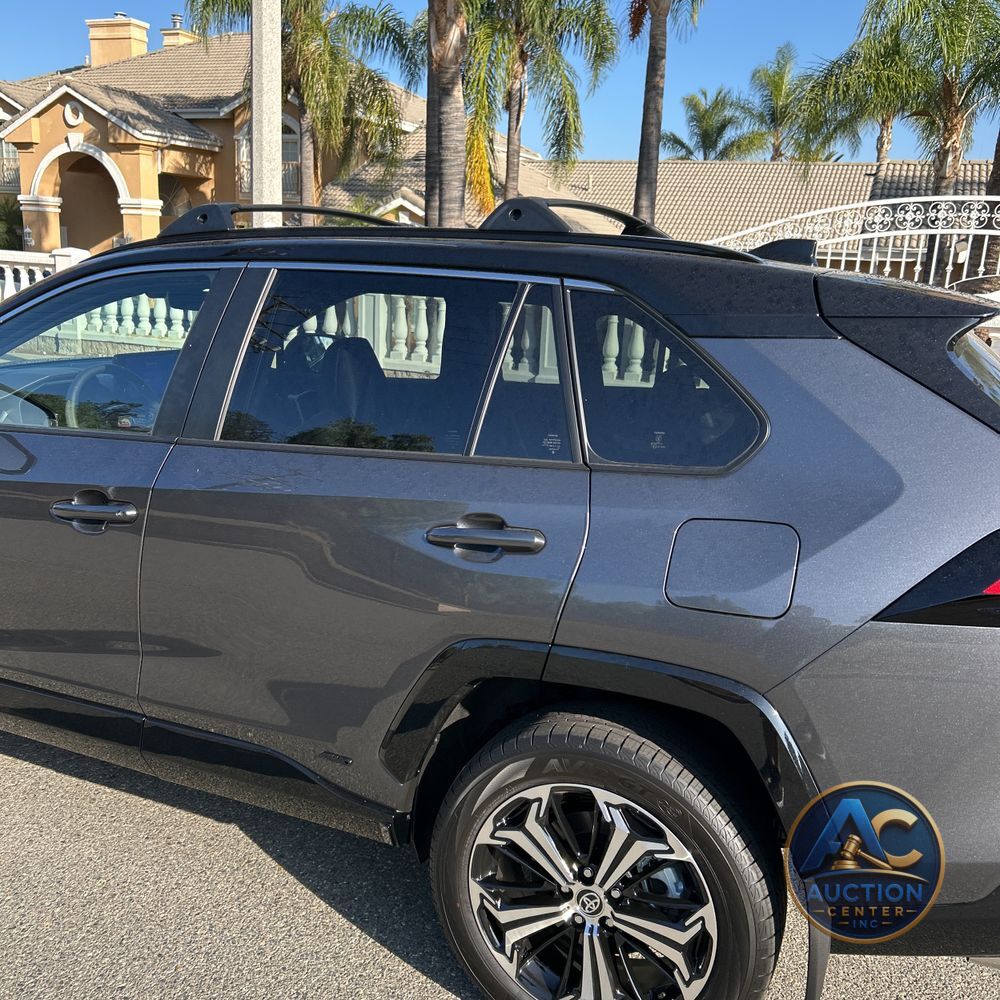 2025 Toyota RAV4 Plug-in Hybrid XSE