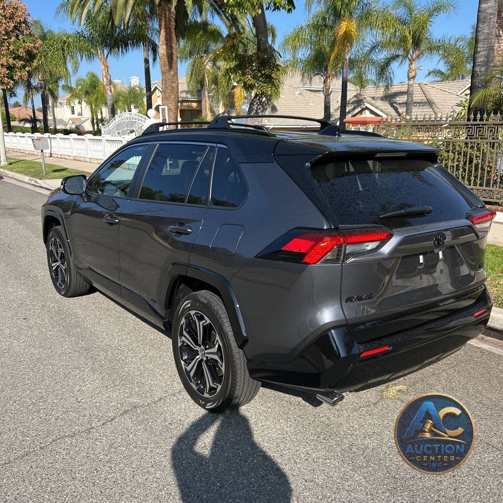 2025 Toyota RAV4 Plug-in Hybrid XSE