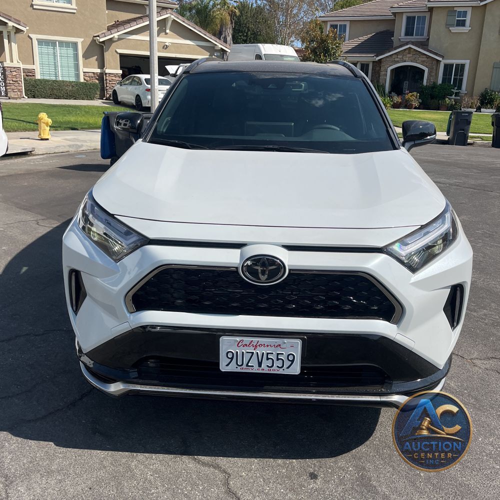 2025 Toyota RAV4 Plug-in Hybrid XSE