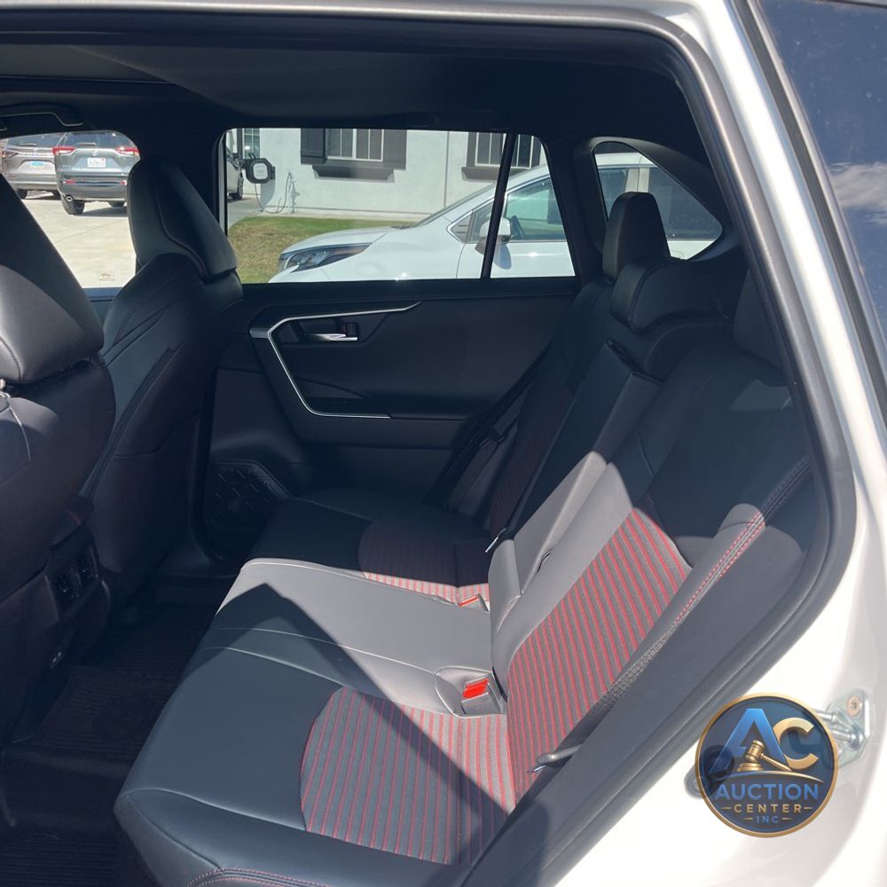 2025 Toyota RAV4 Plug-in Hybrid XSE
