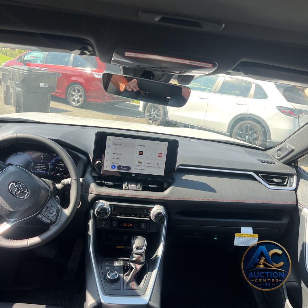 2025 Toyota RAV4 Plug-in Hybrid XSE