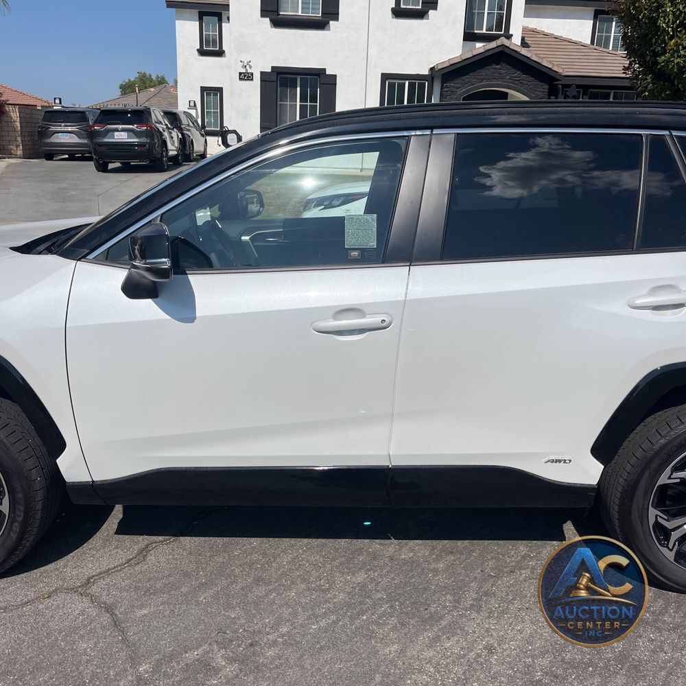 2025 Toyota RAV4 Plug-in Hybrid XSE