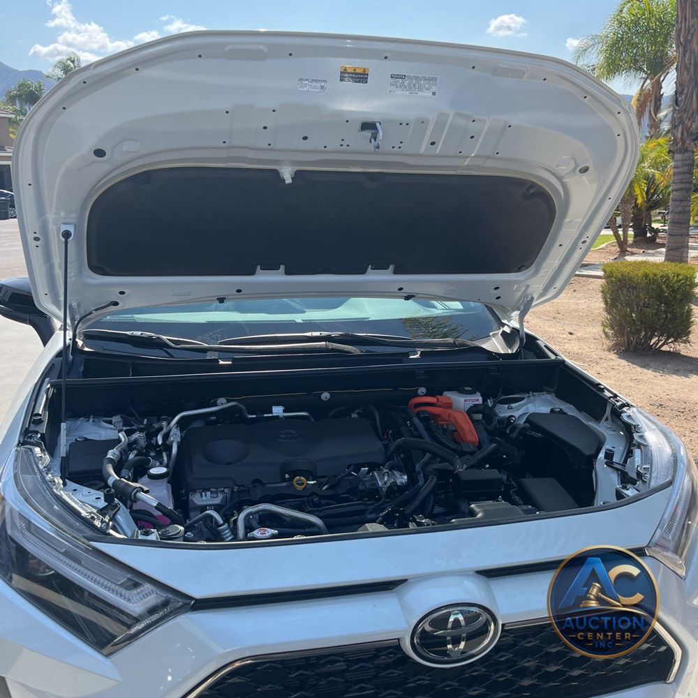 2025 Toyota RAV4 Plug-in Hybrid XSE