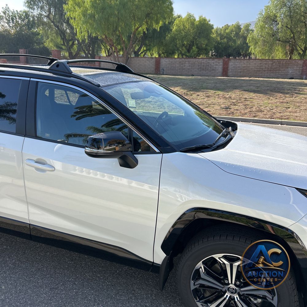 2025 Toyota RAV4 Plug-in Hybrid XSE