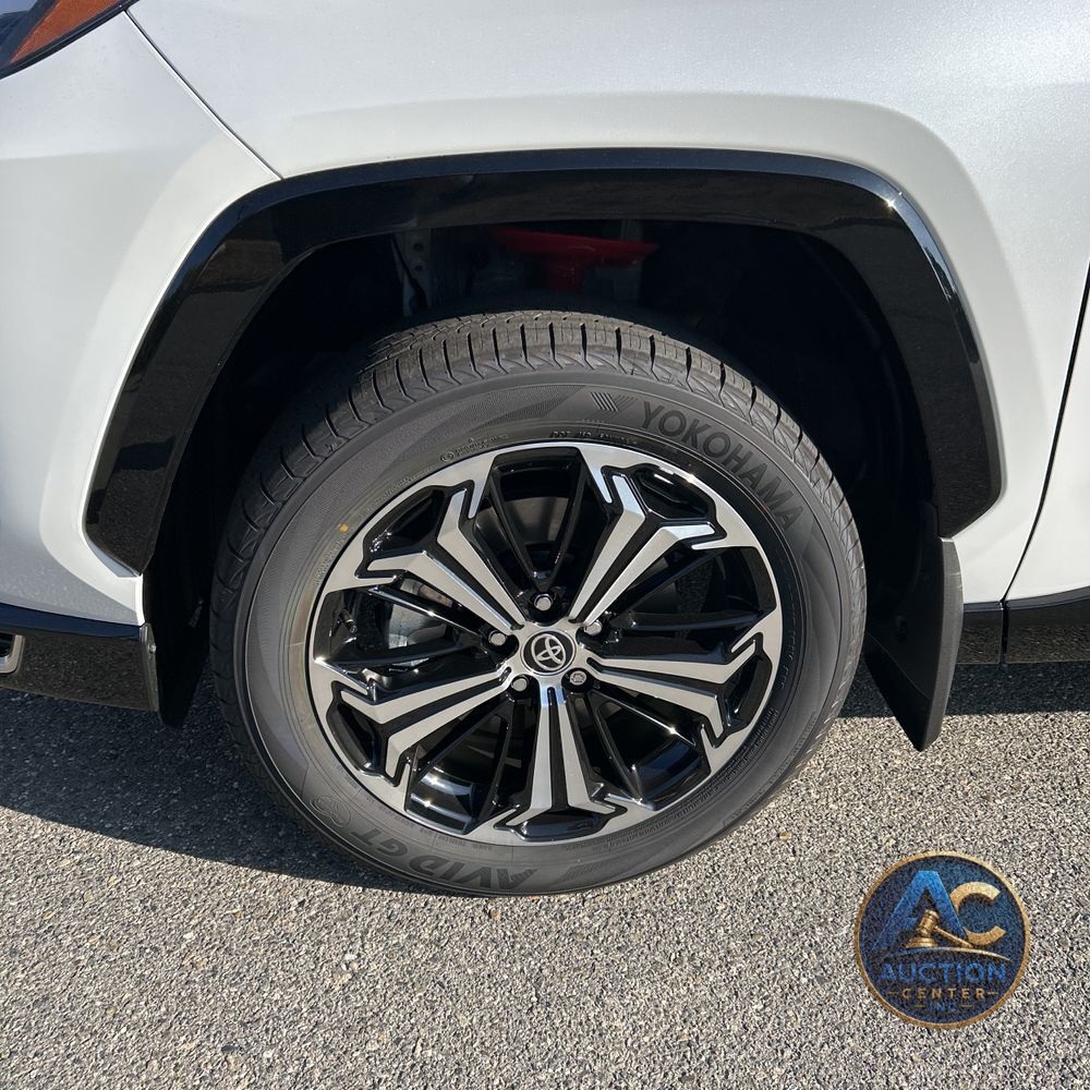 2025 Toyota RAV4 Plug-in Hybrid XSE