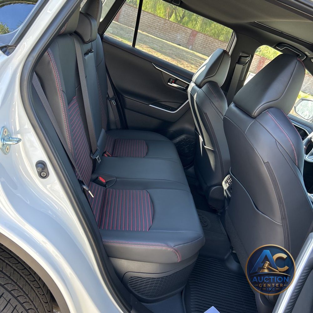 2025 Toyota RAV4 Plug-in Hybrid XSE