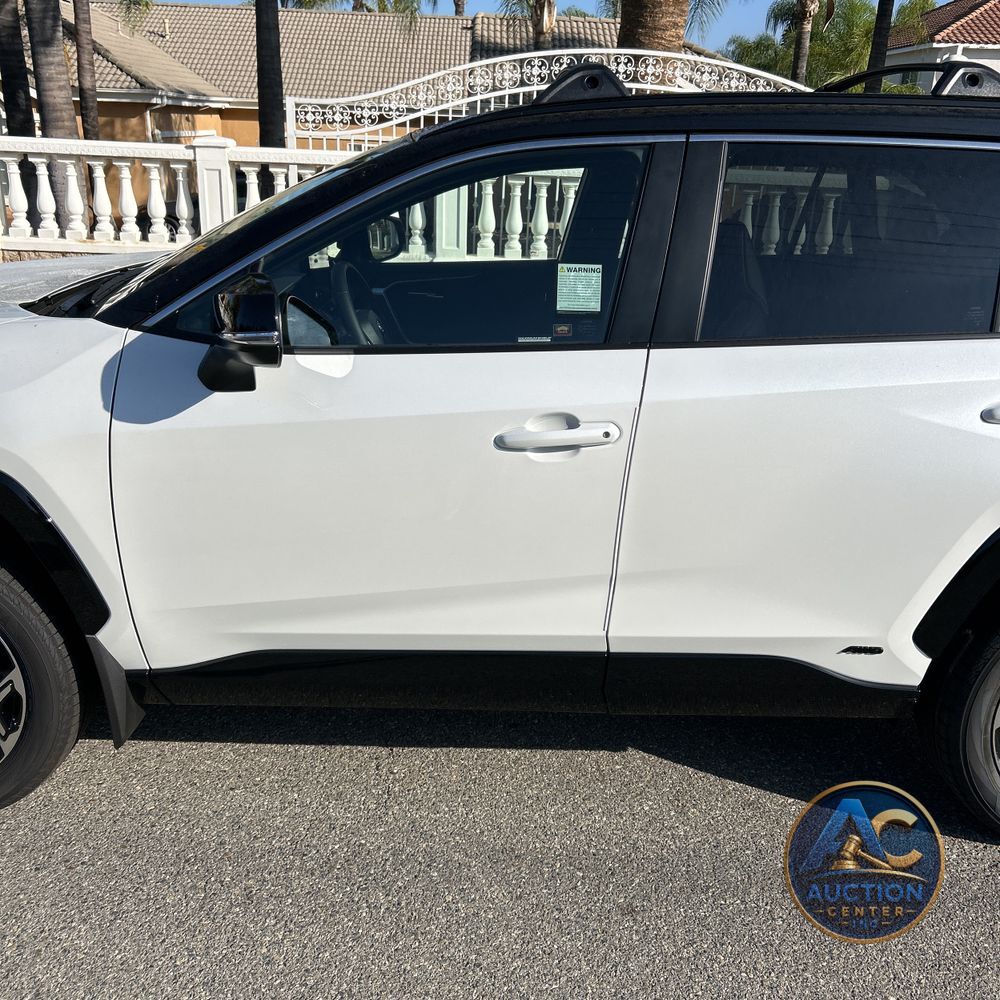 2025 Toyota RAV4 Plug-in Hybrid XSE