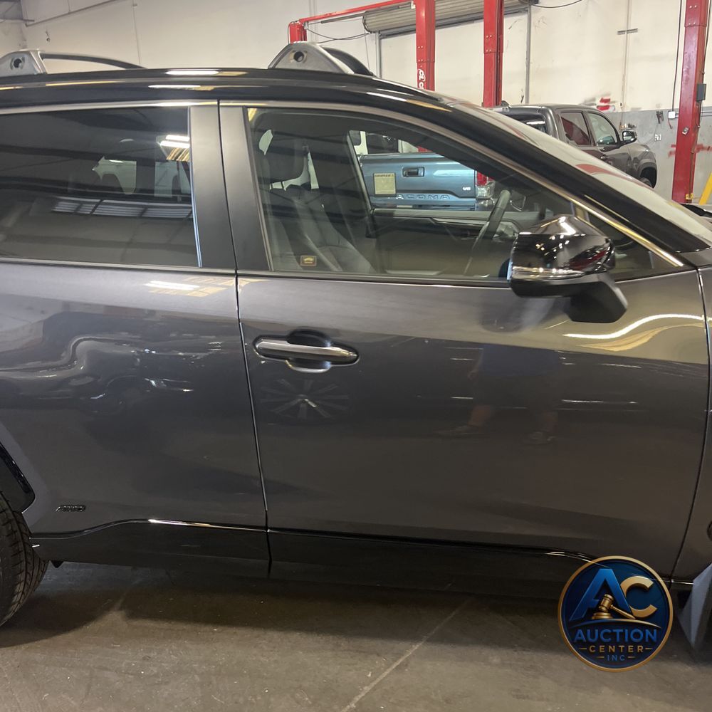 2025 Toyota RAV4 PHEV XSE 4D SUV AWD