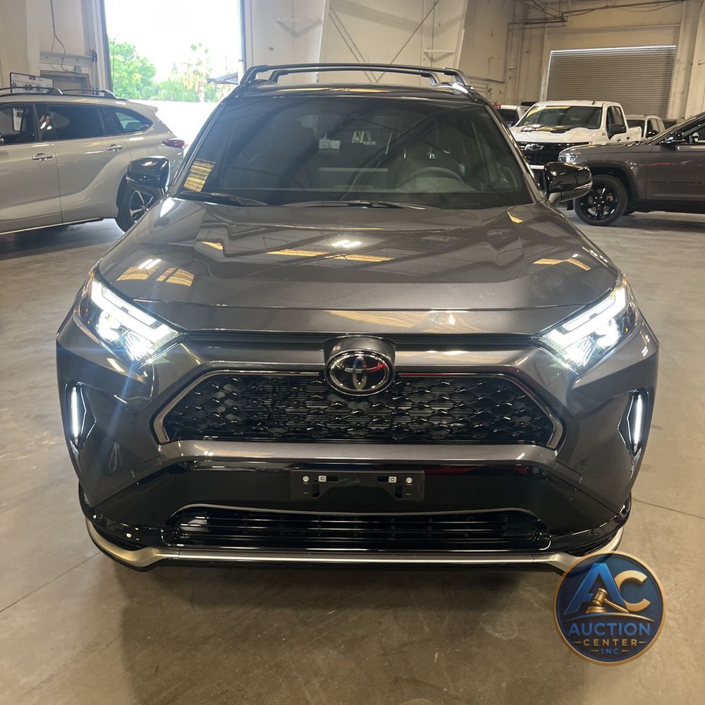 2025 Toyota RAV4 PHEV XSE 4D SUV AWD