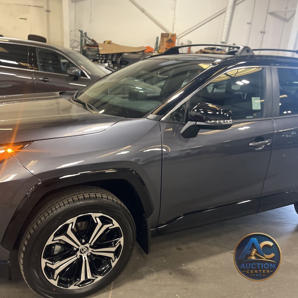2025 Toyota RAV4 PHEV XSE 4D SUV AWD