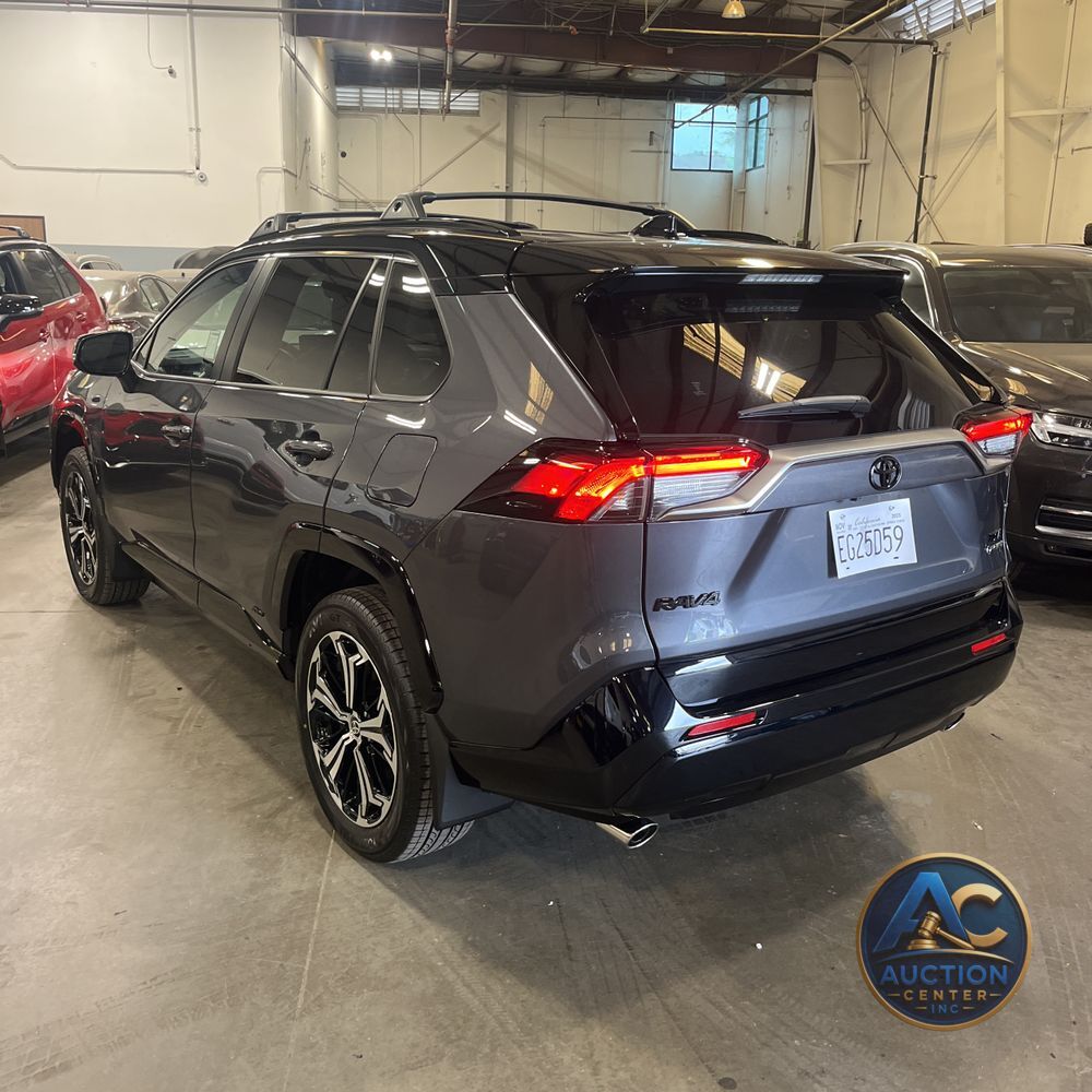 2025 Toyota RAV4 PHEV XSE 4D SUV AWD