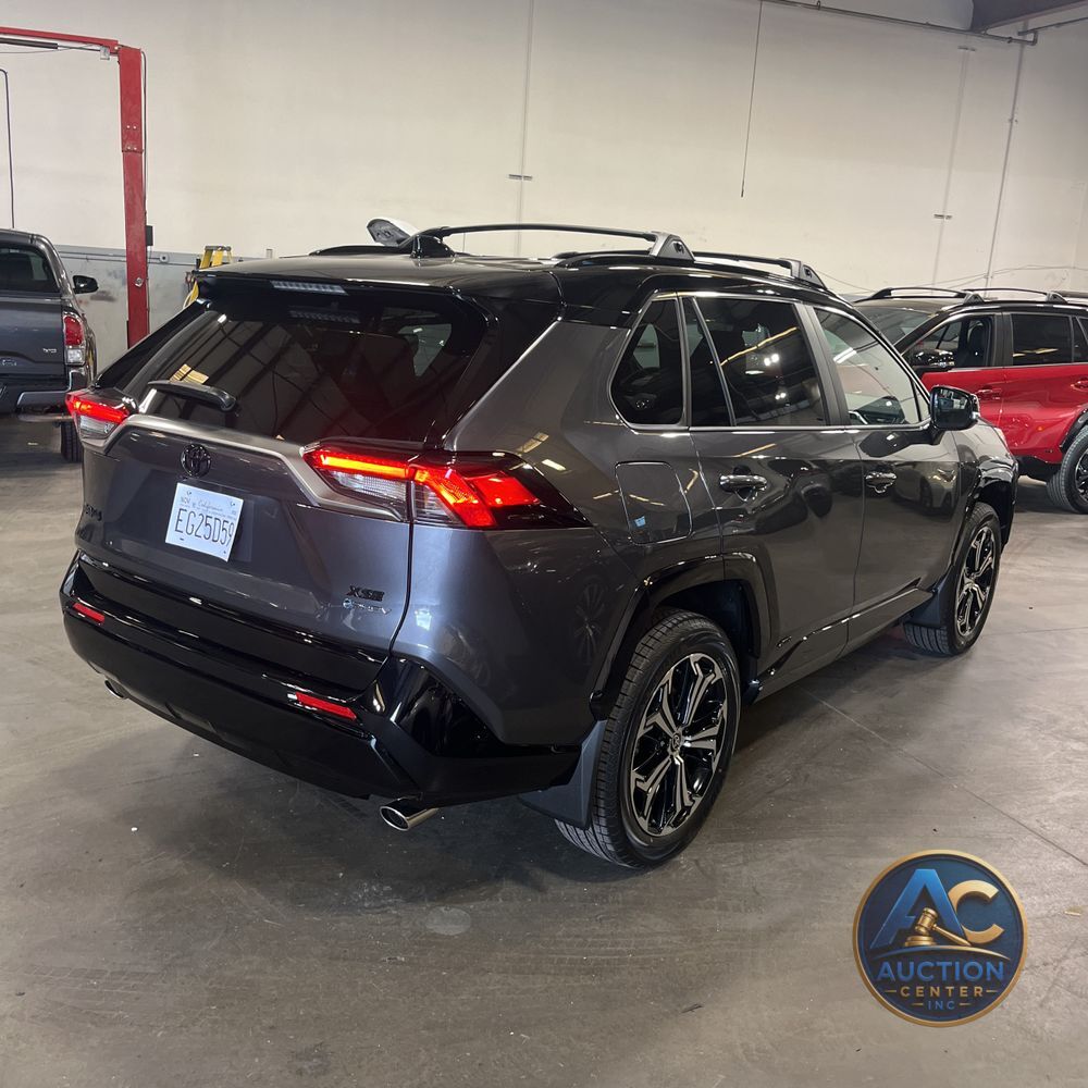 2025 Toyota RAV4 PHEV XSE 4D SUV AWD