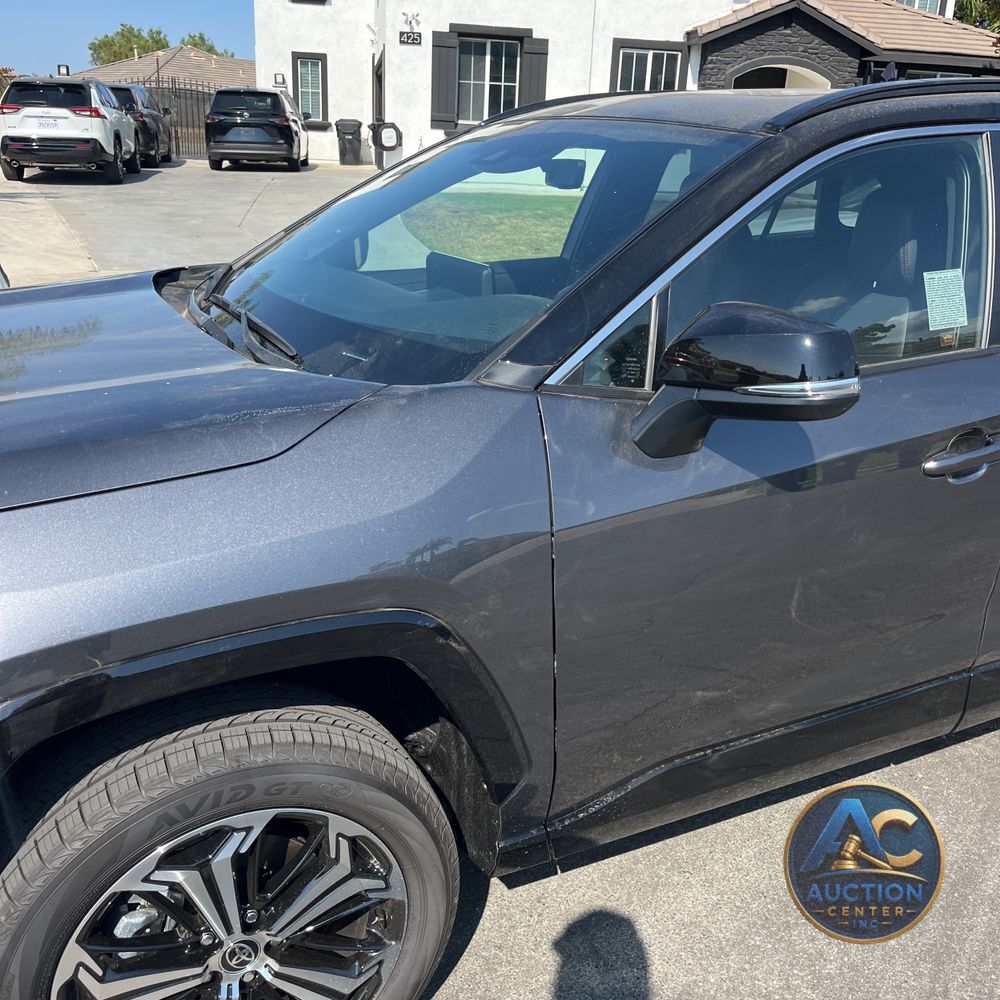 2025 Toyota RAV4 Plug-in Hybrid XSE