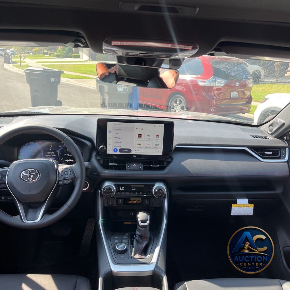 2025 Toyota RAV4 Plug-in Hybrid XSE