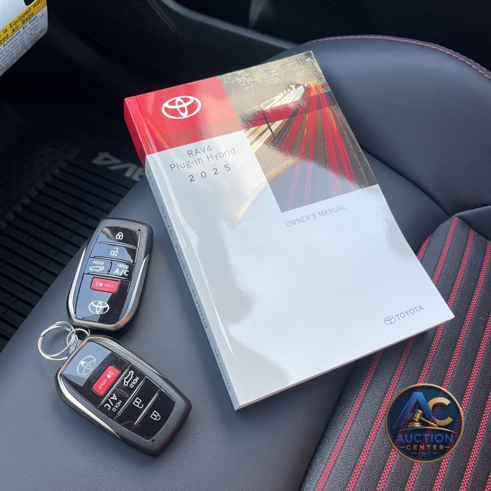 2025 Toyota RAV4 Plug-in Hybrid XSE