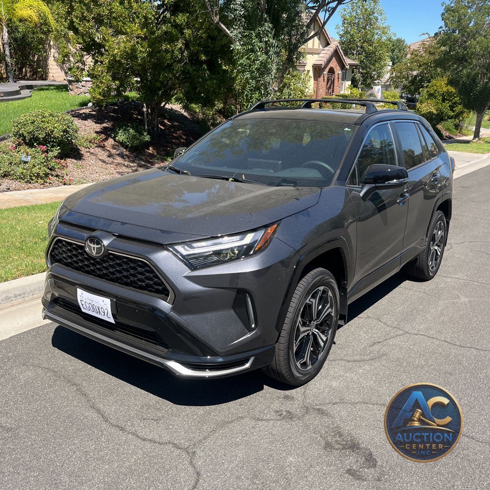 2025 Toyota RAV4 Plug-in Hybrid XSE