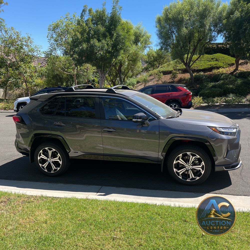 2025 Toyota RAV4 Plug-in Hybrid XSE