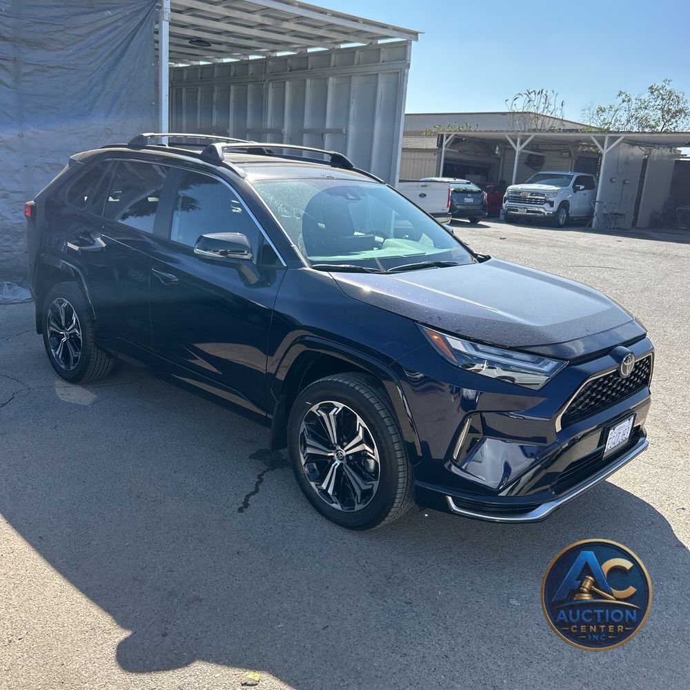 2025 Toyota RAV4 Plug-in Hybrid XSE
