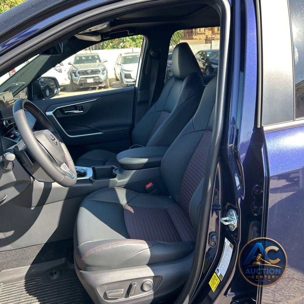 2025 Toyota RAV4 Plug-in Hybrid XSE
