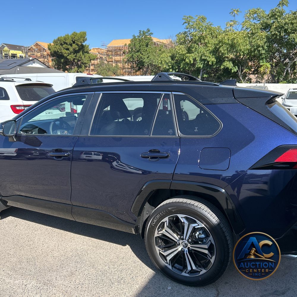 2025 Toyota RAV4 Plug-in Hybrid XSE