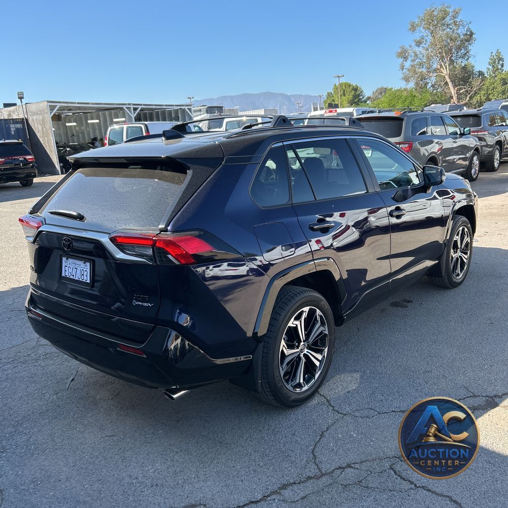 2025 Toyota RAV4 Plug-in Hybrid XSE