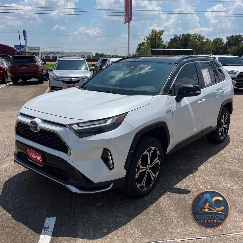 2024 Toyota RAV4 Prime XSE