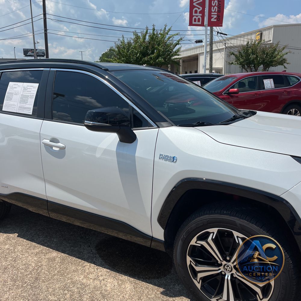 2024 Toyota RAV4 Prime XSE