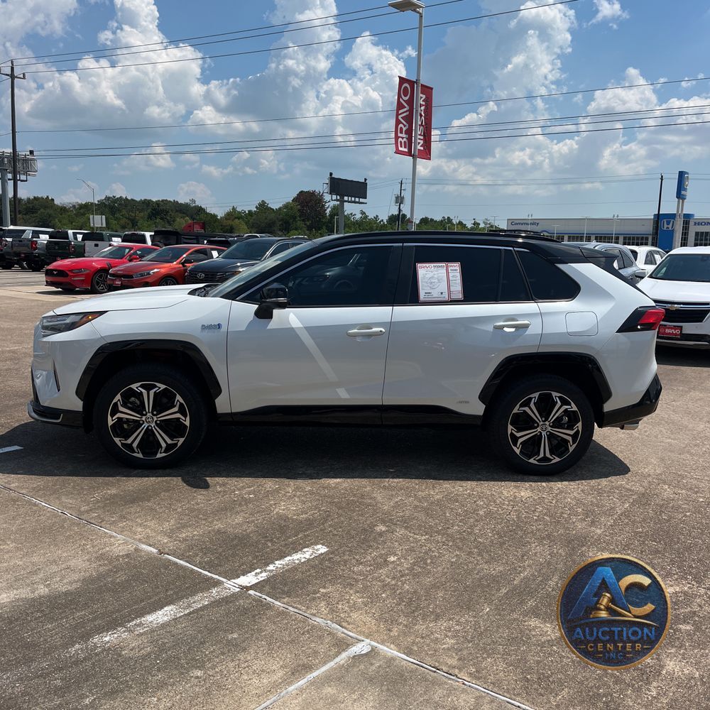 2024 Toyota RAV4 Prime XSE