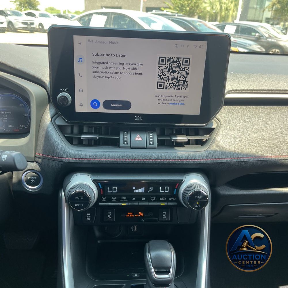 2024 Toyota RAV4 Prime XSE