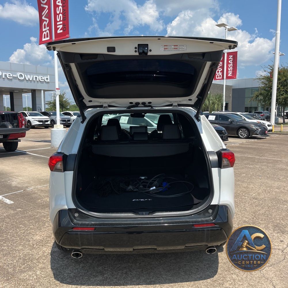 2024 Toyota RAV4 Prime XSE