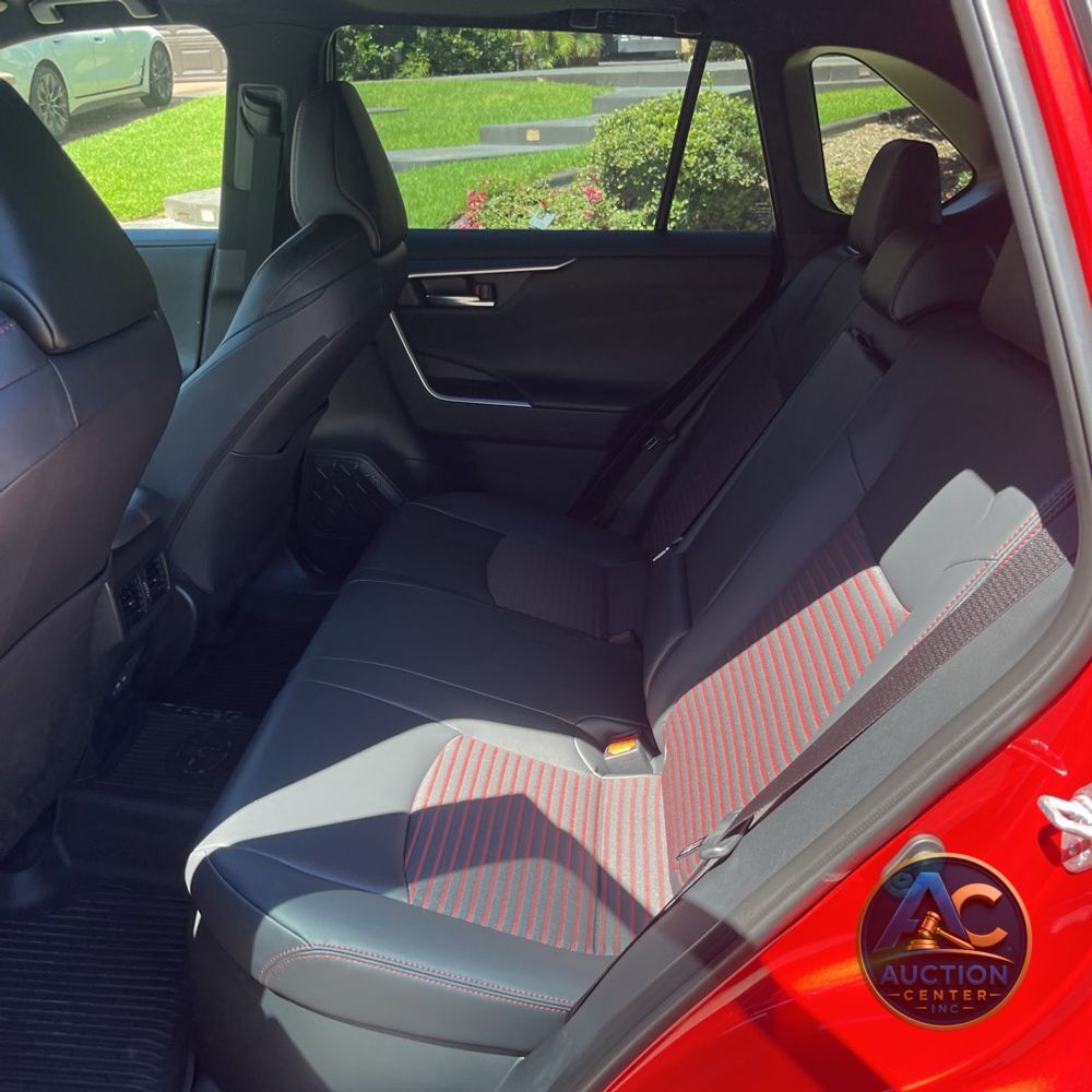 2025 Toyota RAV4 Plug-in Hybrid XSE