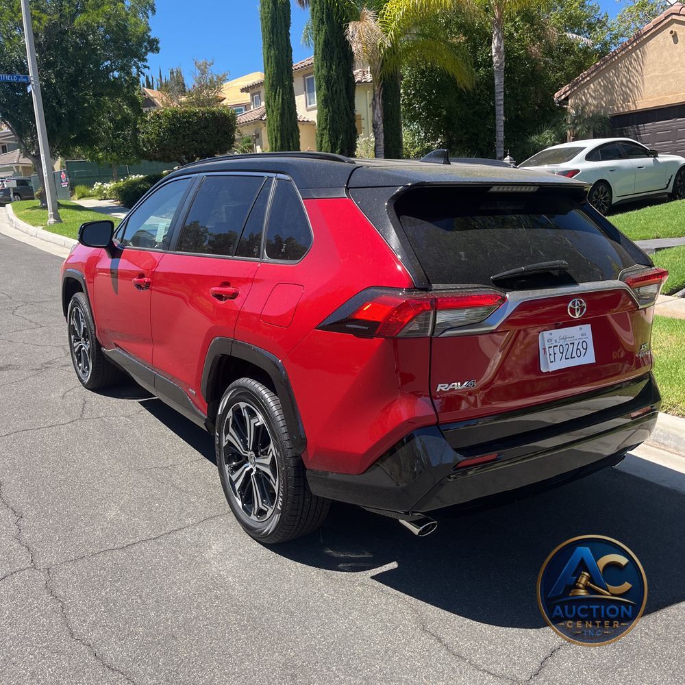 2025 Toyota RAV4 Plug-in Hybrid XSE