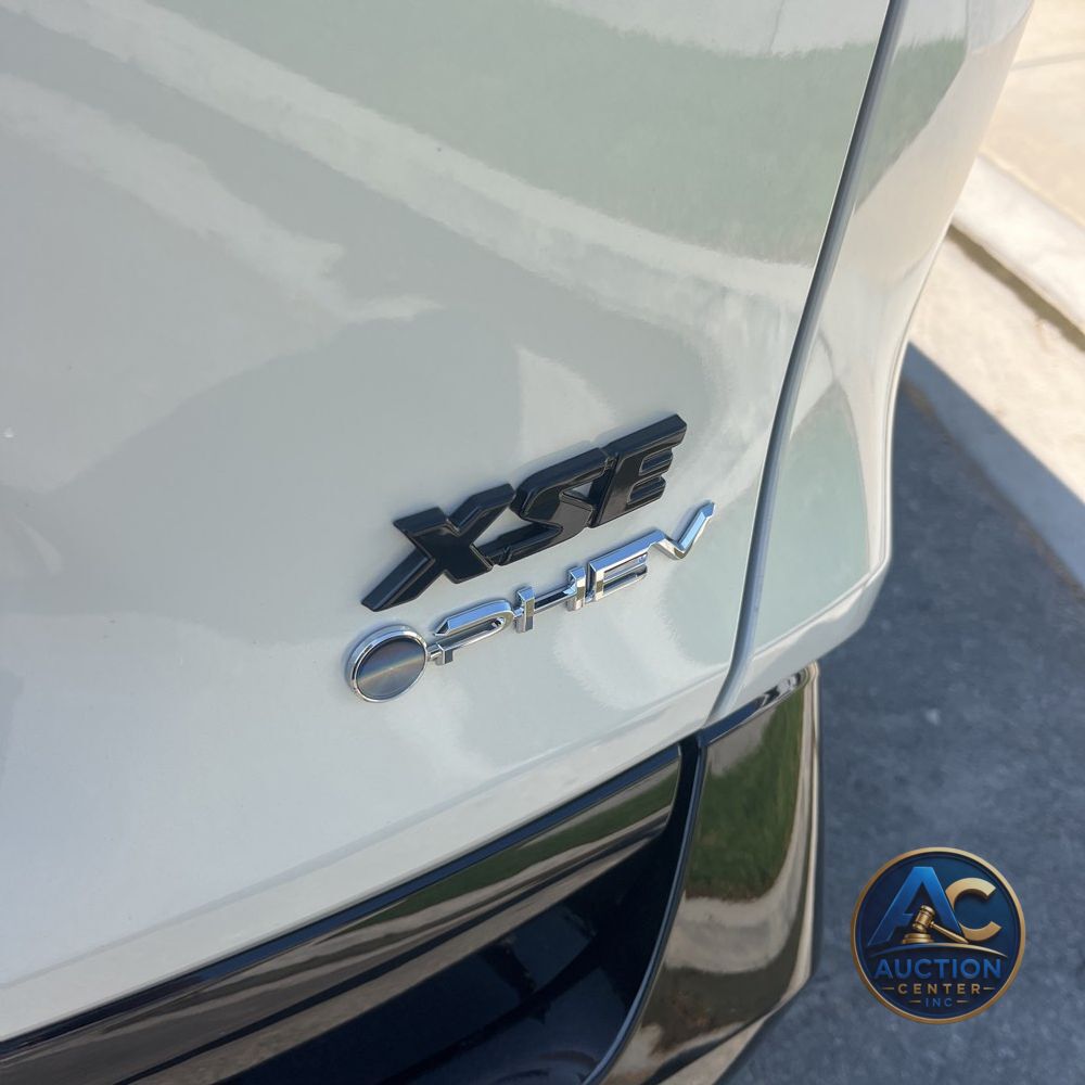 2025 Toyota RAV4 Plug-in Hybrid XSE