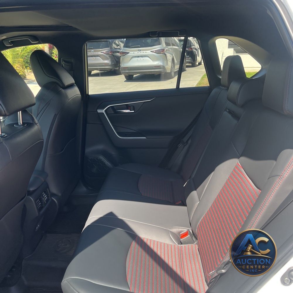 2025 Toyota RAV4 Plug-in Hybrid XSE