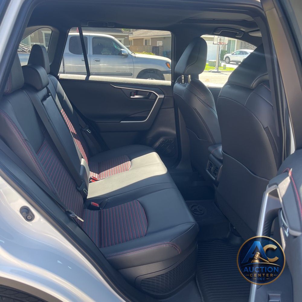 2025 Toyota RAV4 Plug-in Hybrid XSE