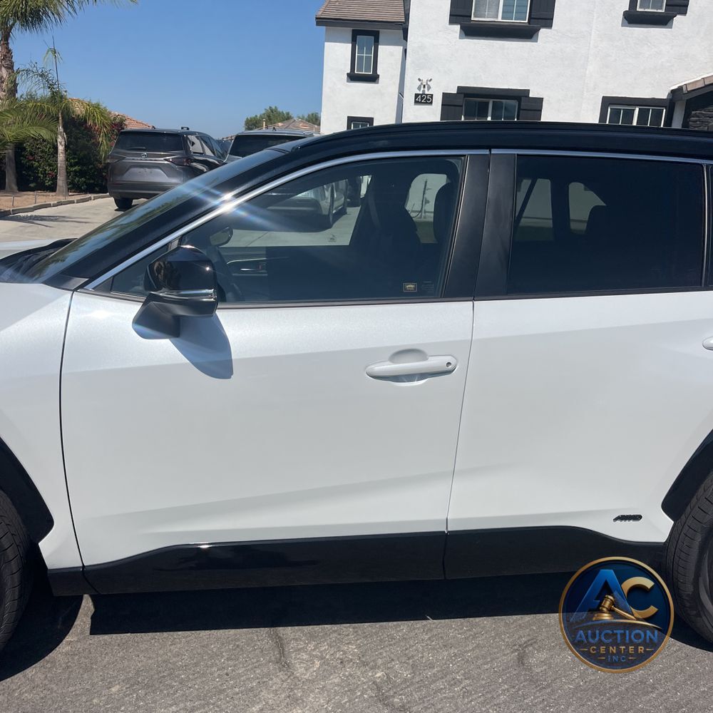 2025 Toyota RAV4 Plug-in Hybrid XSE