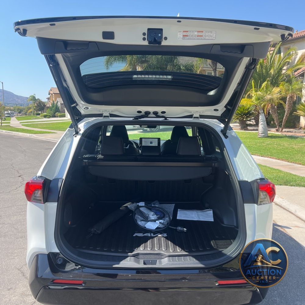 2025 Toyota RAV4 Plug-in Hybrid XSE