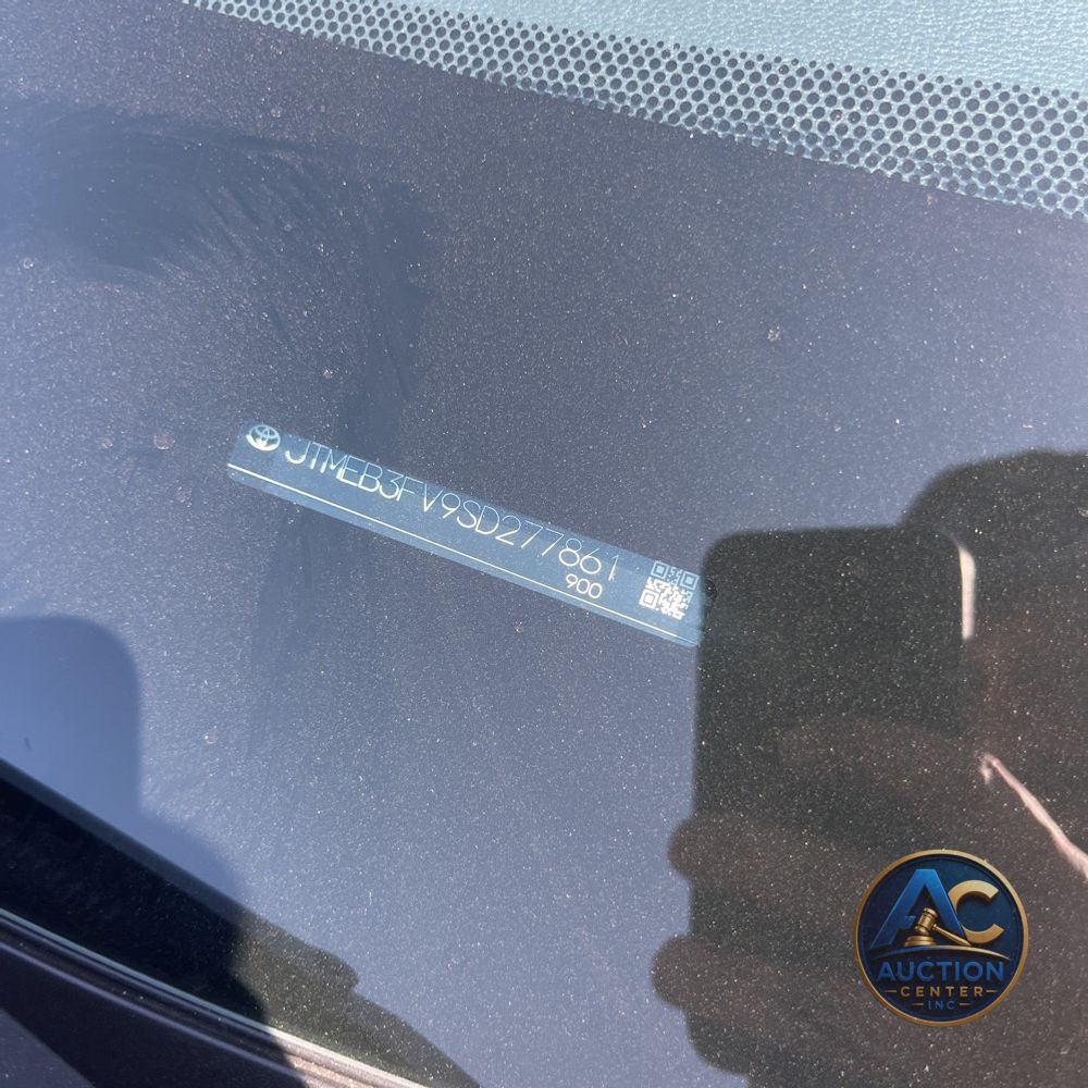2025 Toyota RAV4 Plug-in Hybrid XSE