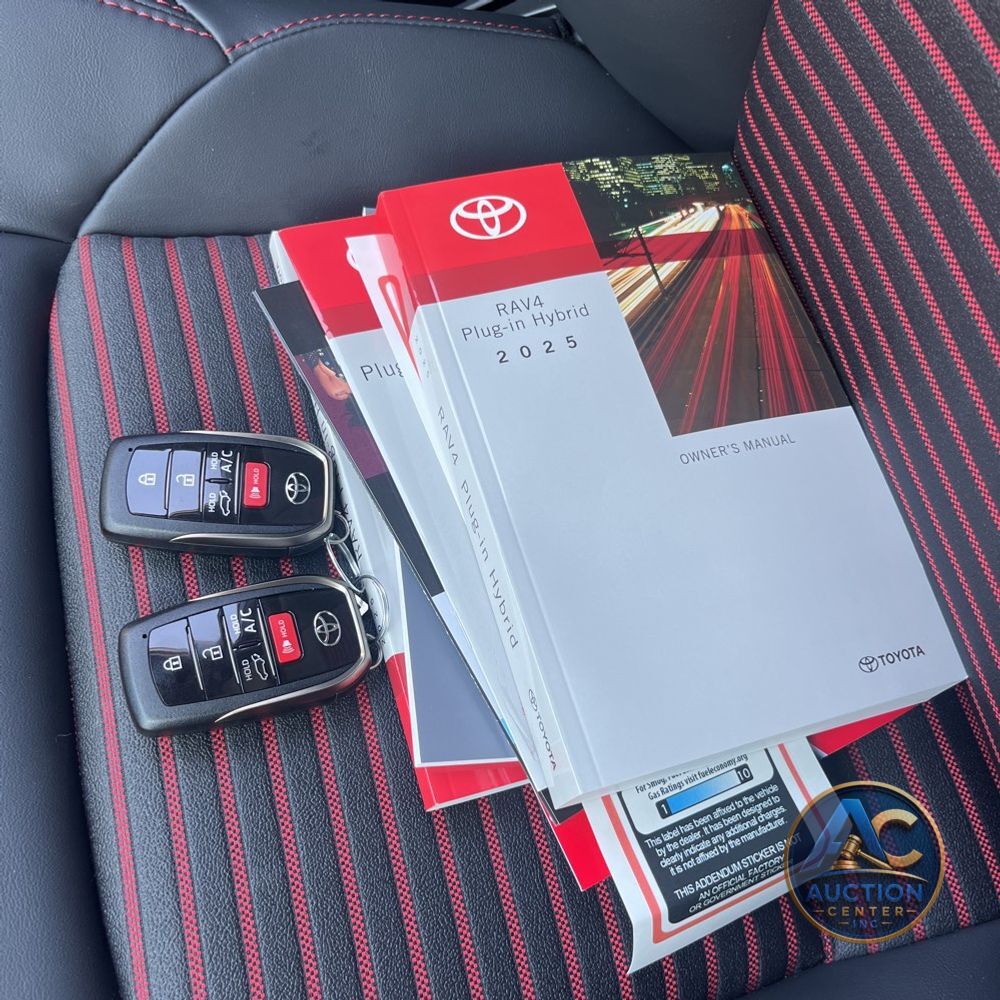 2025 Toyota RAV4 Plug-in Hybrid XSE