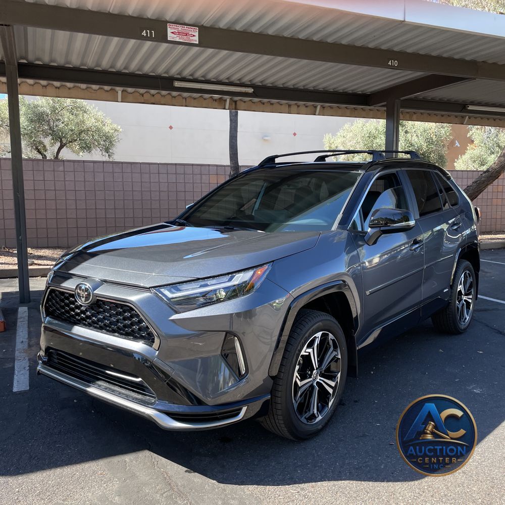 2025 Toyota RAV4 Plug-in Hybrid XSE
