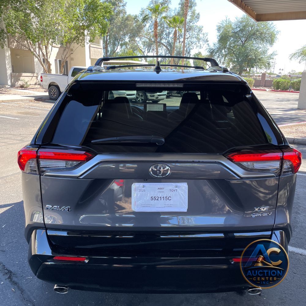2025 Toyota RAV4 Plug-in Hybrid XSE