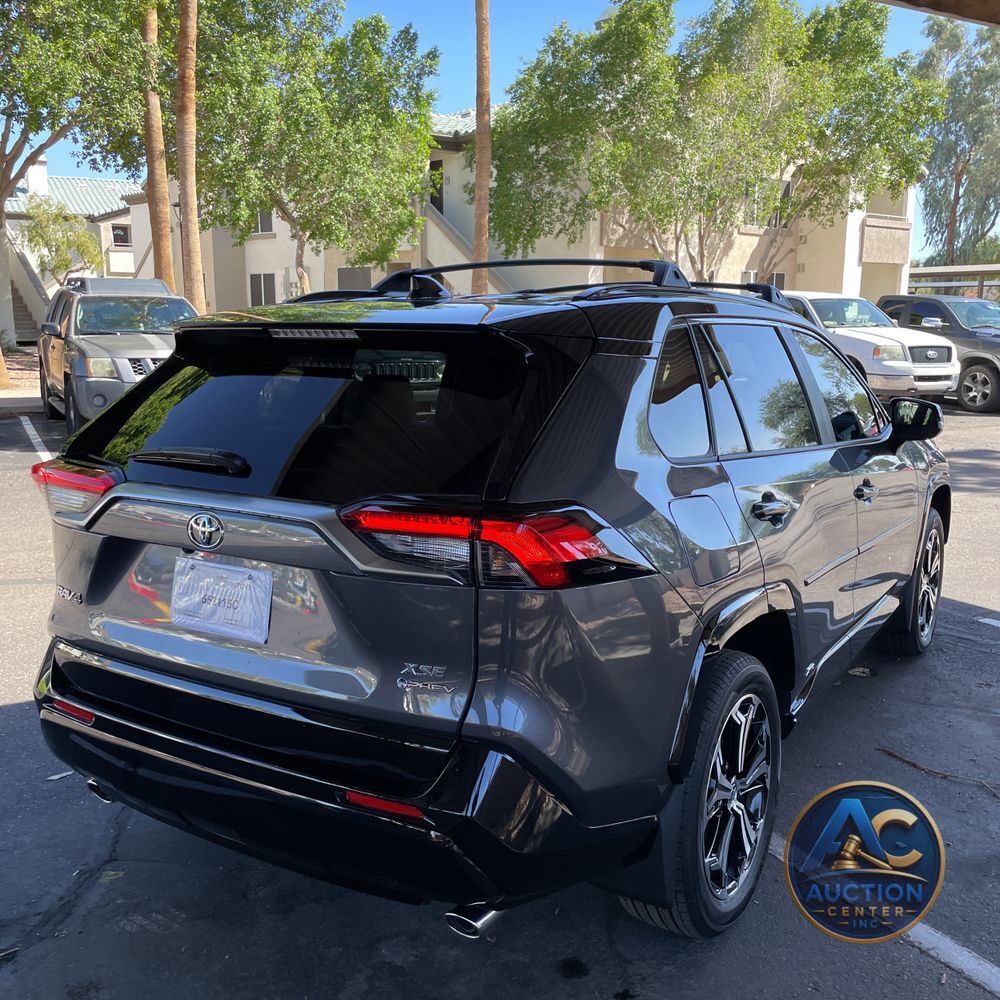 2025 Toyota RAV4 Plug-in Hybrid XSE