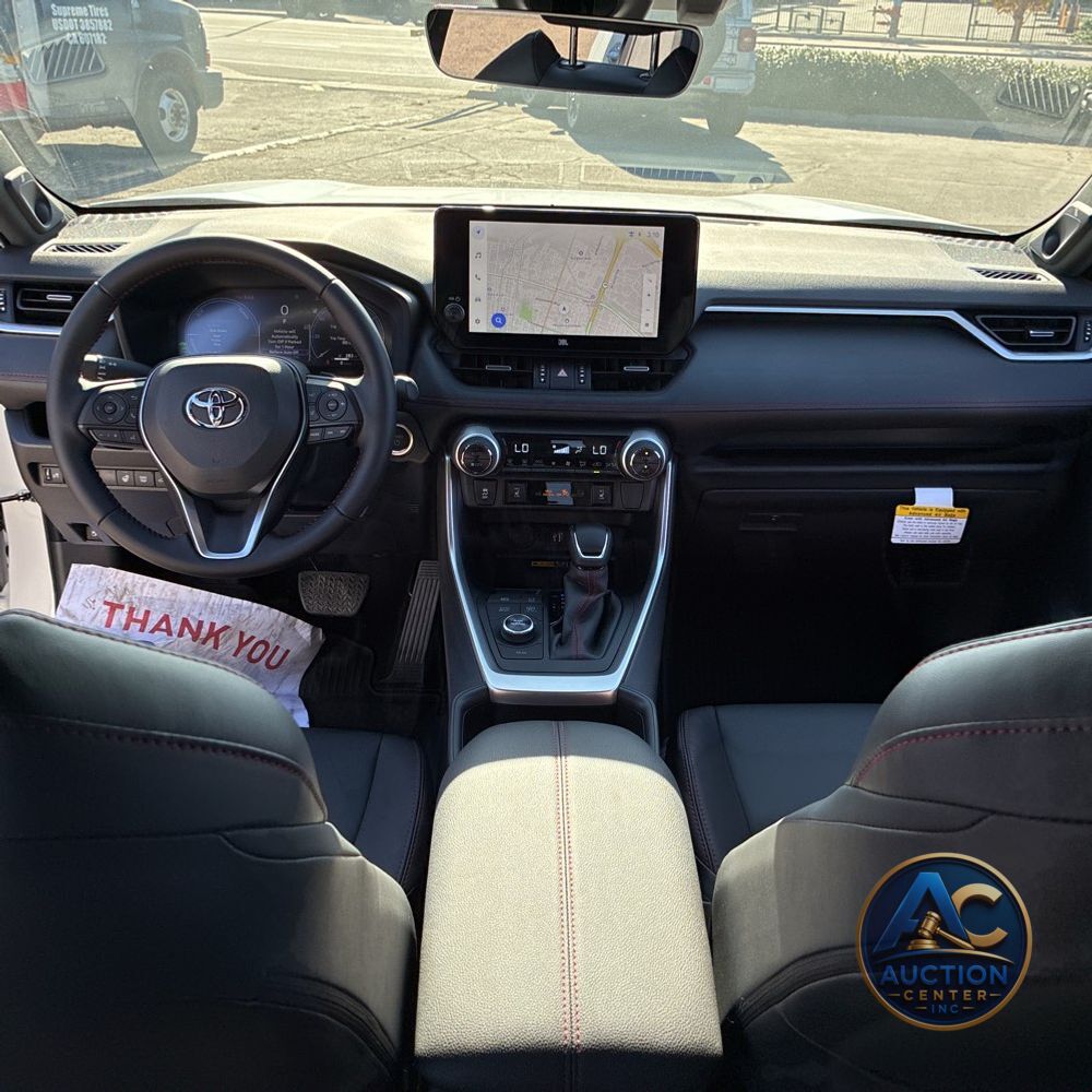 2025 Toyota RAV4 Plug-in Hybrid XSE
