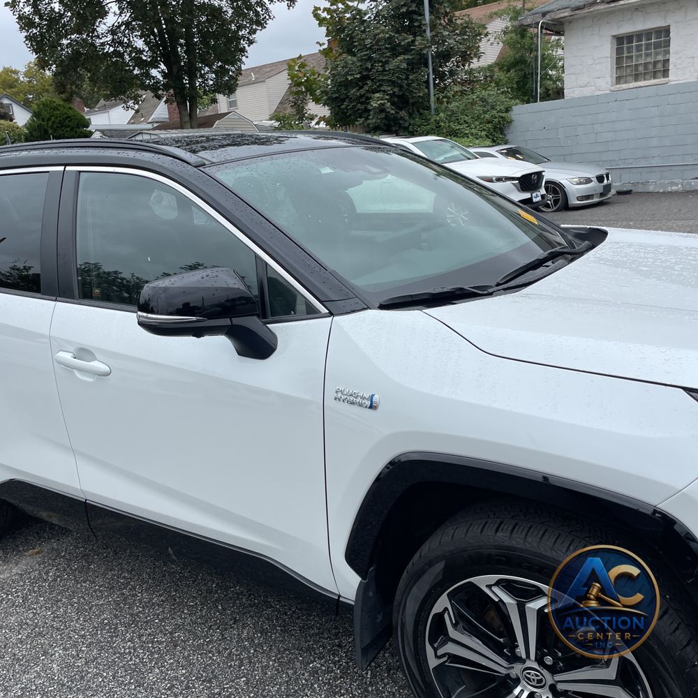 2024 Toyota RAV4 Prime XSE